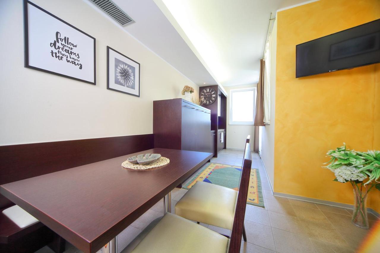 Apartma Anka *** Kranjska Gora Ngoại thất bức ảnh